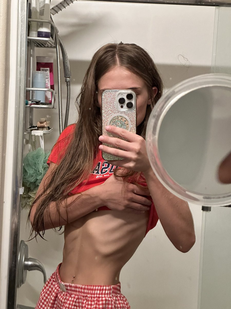 B/c before I eat some din din 
I ended up eating way more than I wanted today :// 😵‍💫😵‍💫😵‍💫🫣🫣🫣🫣🔫🔫🔫