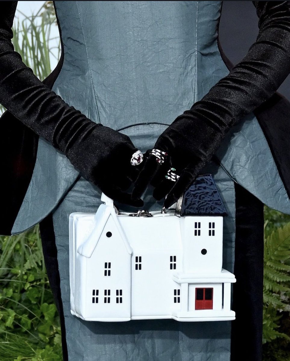 THEH0RRORKID's tweet image. Jenna Ortega at the Beetlejuice Beetlejuice UK premiere