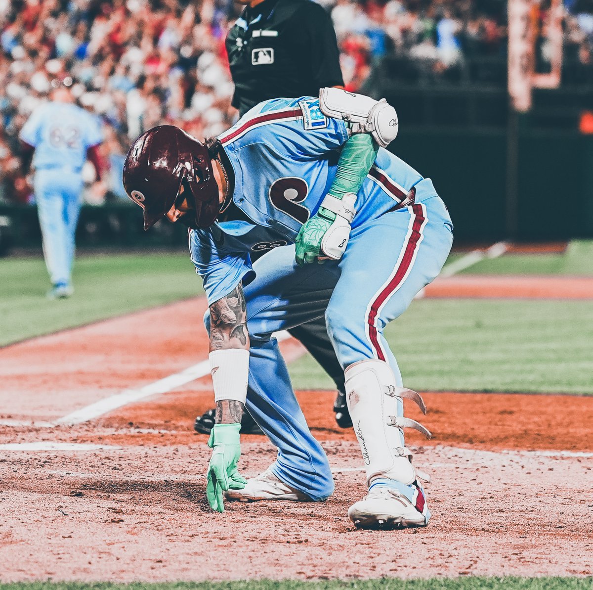 Look for the baseball ✔️
Hit it as hard as you can ✔️