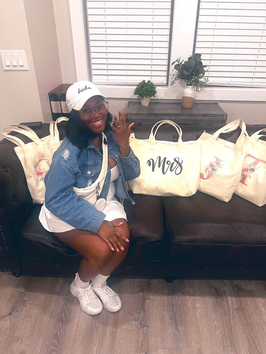 lalaa_latte's tweet image. In my bride era #bacheloretteweekend #DC 💍🤪