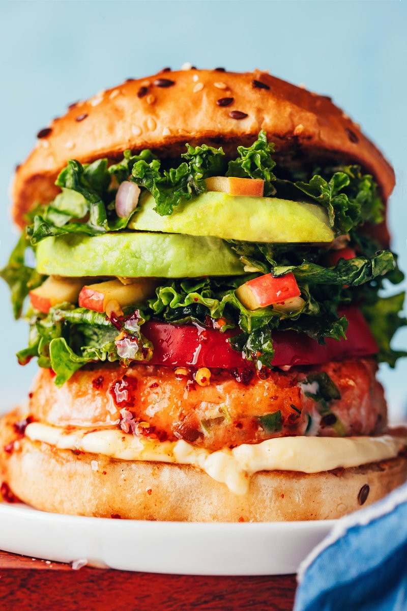 melyataste's tweet photo. The Ultimate Salmon Burger (30 Minutes!) - Minimalist Baker Recipes #melyataste https://t.co/AdogFr6sfn https://t.co/a09ddZ665c