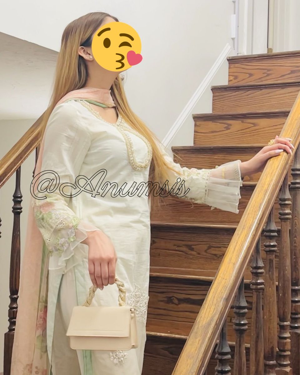 Anum tweet media