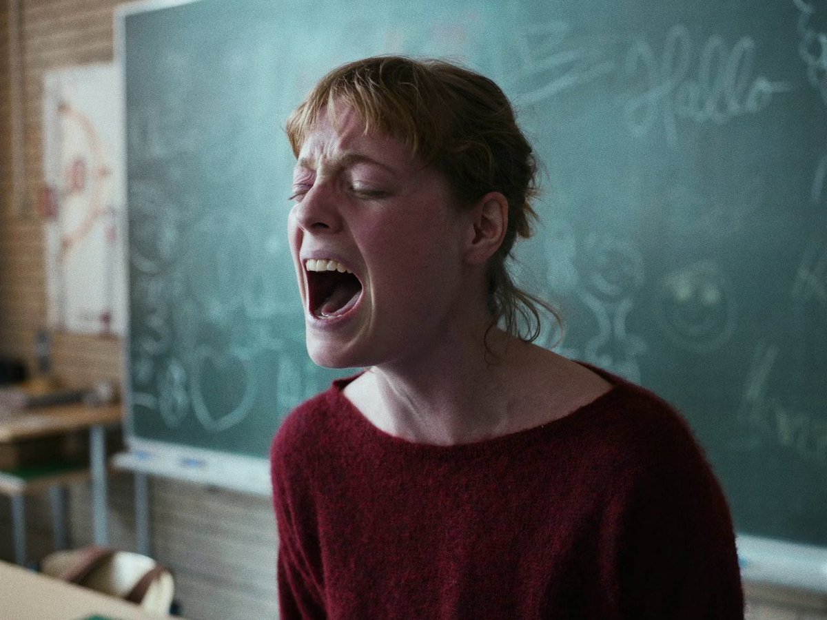 PabloPlanovsky's tweet photo. Qué buena película The Teachers Lounge. Un drama sobre una escuela alemana que funciona como radiografía contemporánea: la incompetencia, la hipocresía, la falta de control y de autoridad. Y muy bien actuada. https://t.co/Y1RZAOFcG4