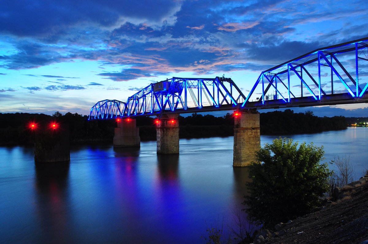 Sometimes you just need to relax on a riverbank and enjoy the view. Some things are worth traveling for.

📷: David Smith @minitaz1

#visitclarksvilletn #bridge #sunset #cumberland #travellife #Tennessee #photography #river #trips
