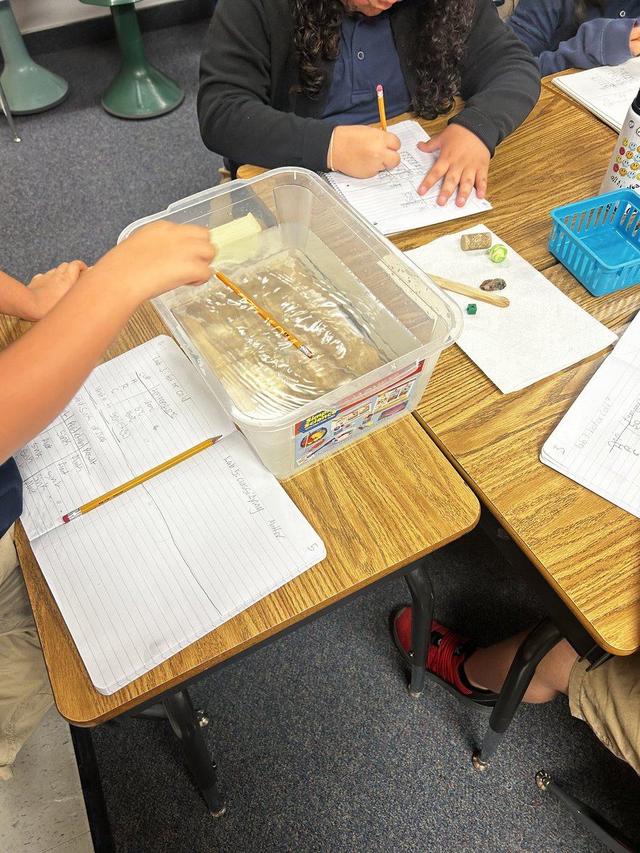 Mrs. Patterson tweet media