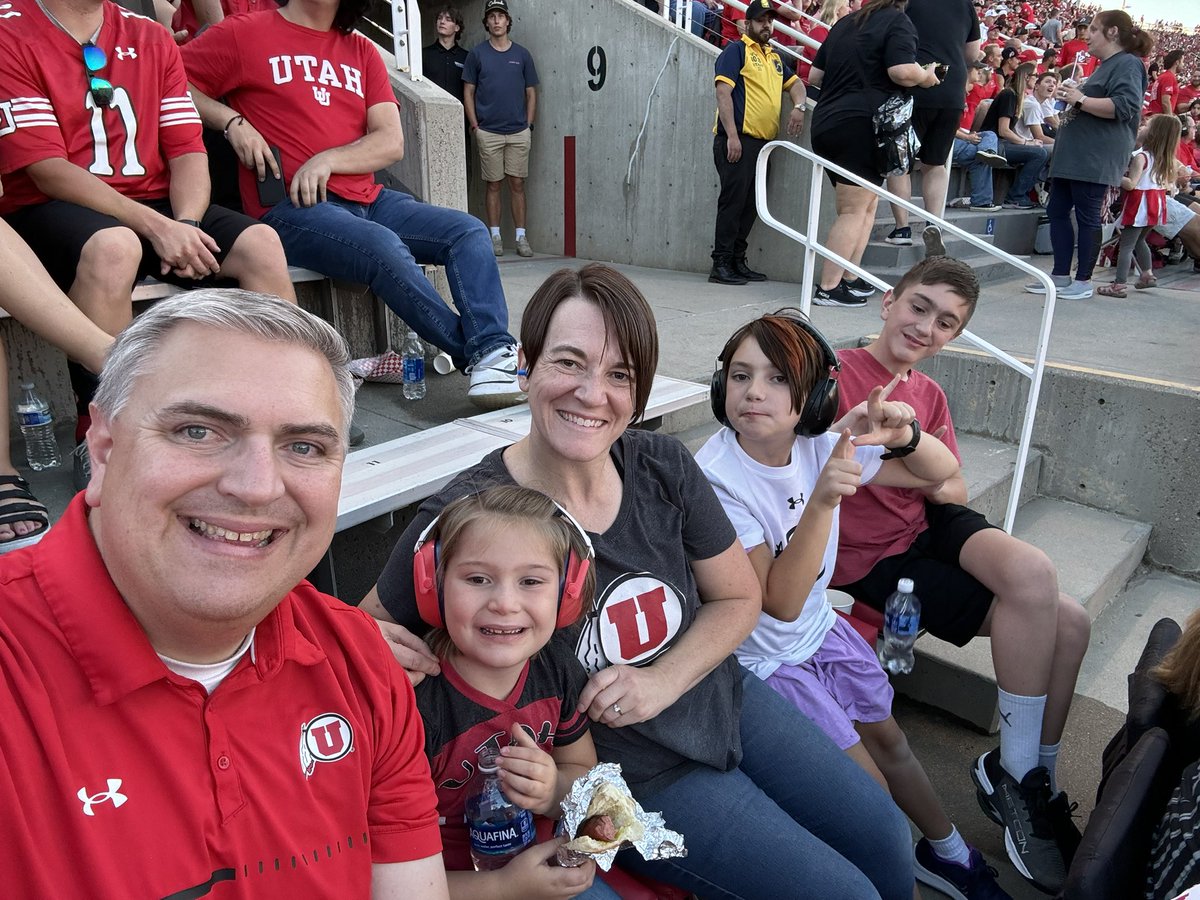 MathHesterman's tweet photo. Another season has begun! Go Utes! #UtahGameDay https://t.co/92vuI6HW0I