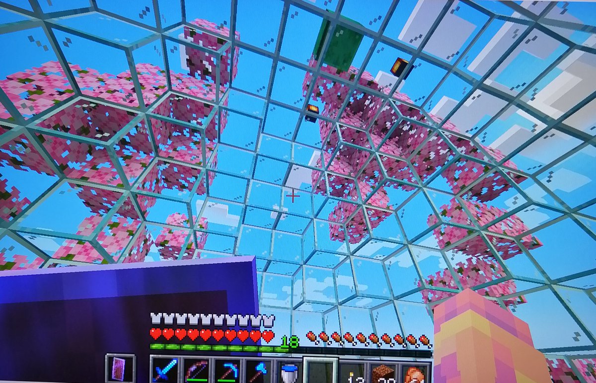 seabunny_7's tweet image. Minecraft ⛏️ ── ⋆ semana 3

Al fin terminé el exterior de mi casita, me demoré casi 2 semanas en hacer el techo (yo me creía vege 🤣) pero así se ve por fuera y por dentro. Ahora toca colocar muebles, hoy hice esta pequeña cocina, me gusta como va quedando todo 🩷
#CSMP