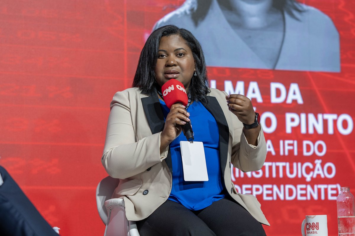A diretora da Instituição Fiscal Independente, <a href="/Vilmadcp/">Vilma da Conceição Pinto</a>, participou na noite desta quinta-feira do painel “O desafio do equilíbrio das contas públicas”, do #cnntalks  “Caminhos para o crescimento”, da <a href="/CNNBrasil/">CNN Brasil</a>