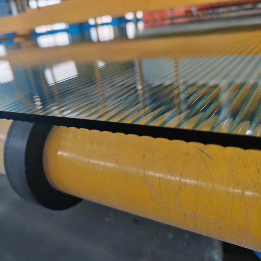 AnnFang443581's tweet image. 10mm Clear Moru is On production!
So if order now, we can custom size for you. Welcome your inquiry anytime!
Whatsapp:+8619333235037
#patternedglass #figuredglass #desenlicam #embossedglass #reedglass #texturedglass #vidrioimpreso #glasssupplier #glasssuppliers #glassfabrication