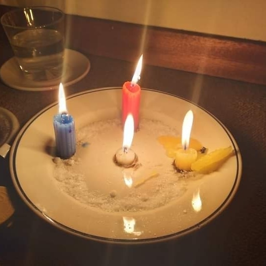 This candle is for everyone who is looking for employment during these tough times. May God answer your prayers❤🙏🏽