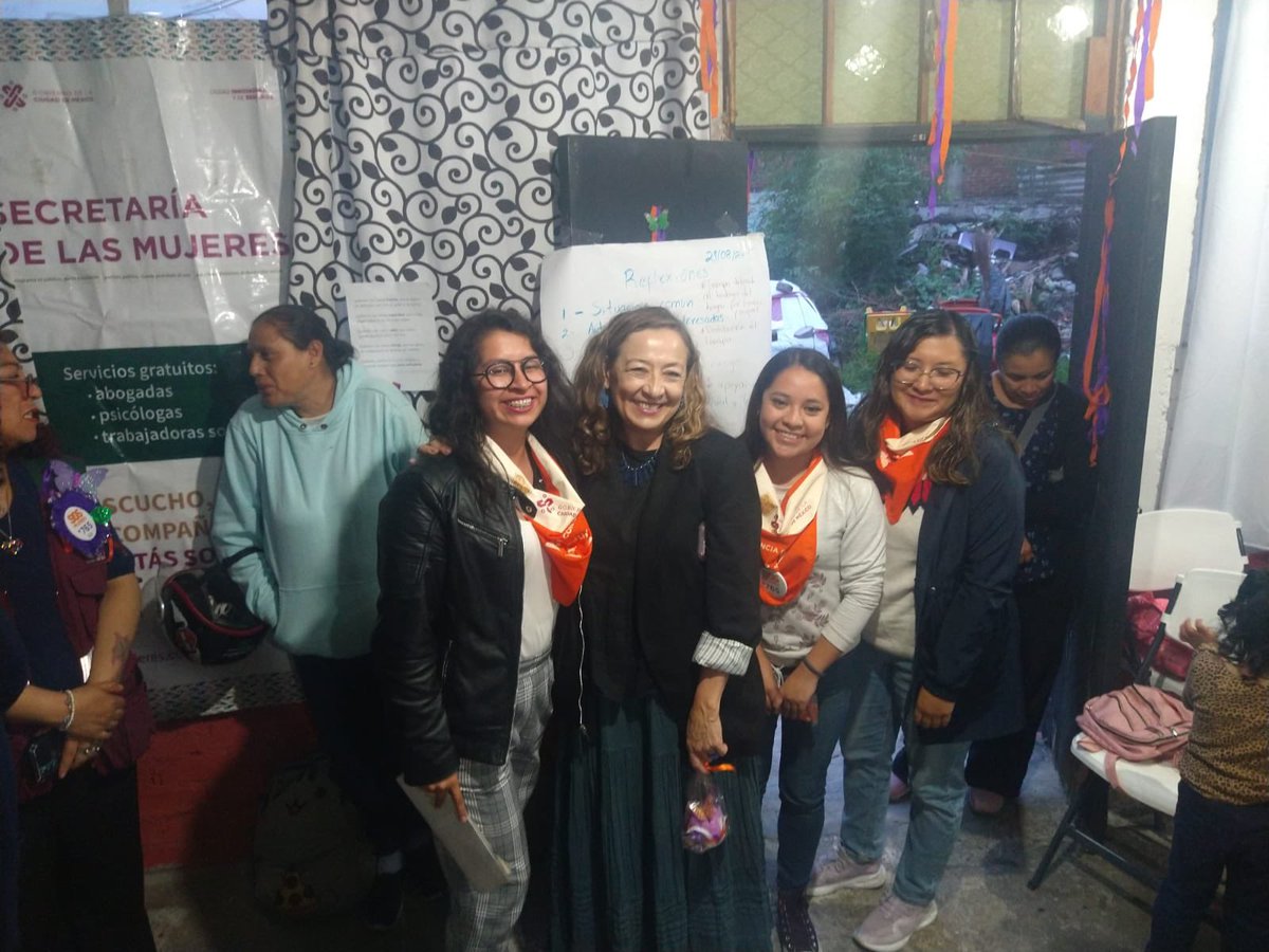GomezSaracibar's tweet image. Me dio mucho gusto concluir la jornada en el Comedor Comunitario del Centro de Tlalpan, como parte de los talleres de empoderamiento y contra las violencias que desde la Luna trabajamos. #CDMs #Lunas  #Comedores @SeMujeresCDMX @SEBIEN_cdmx