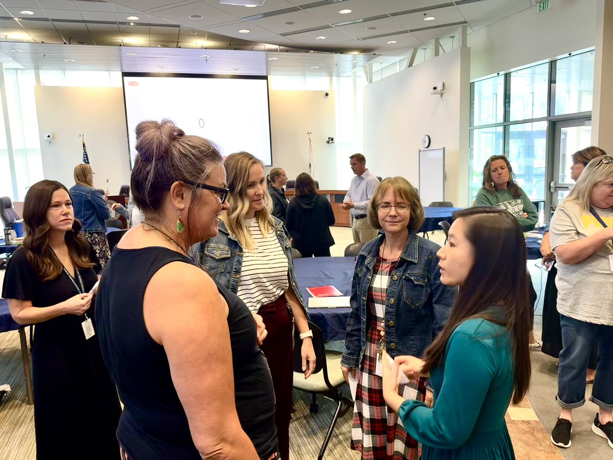 A great professional learning session today with <a href="/sregur/">Steve Regur</a> from Educators Cooperative. Instructional leaders across different departments of @powayunified came together to learn about impactful coaching strategies🗣️ and communication styles 🟡🔵🟢🔴
💪#TeamPUSD #pusdinnovate