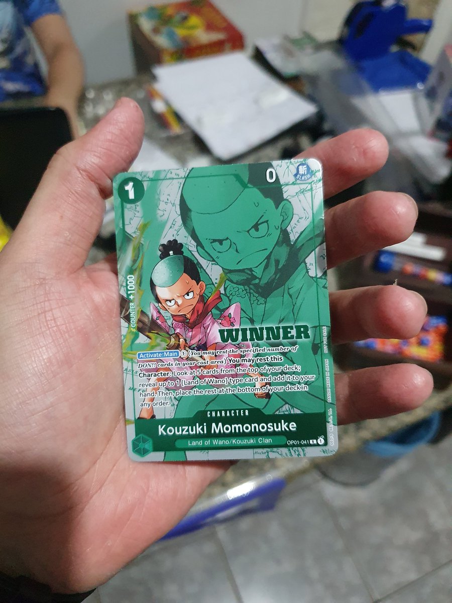 quartin_'s tweet image. Ganheiiii o campeonato!!!! 
minha primeira cartinha de Winner 😭😭😭😭😭 #onepiecetcg