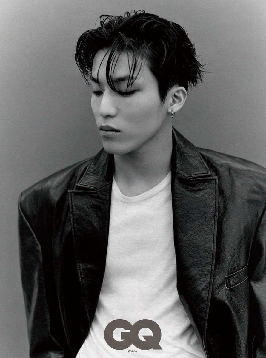 _H111L_jw's tweet photo. RT @iksanpjw: Park Jeongwoo for GQ KOREA #박정우 https://t.co/P1Lff8StSM