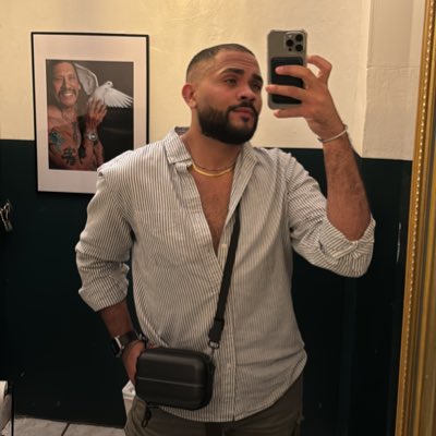 mjroldanc's tweet photo. 🌚 https://t.co/1BZ8IEZZzK