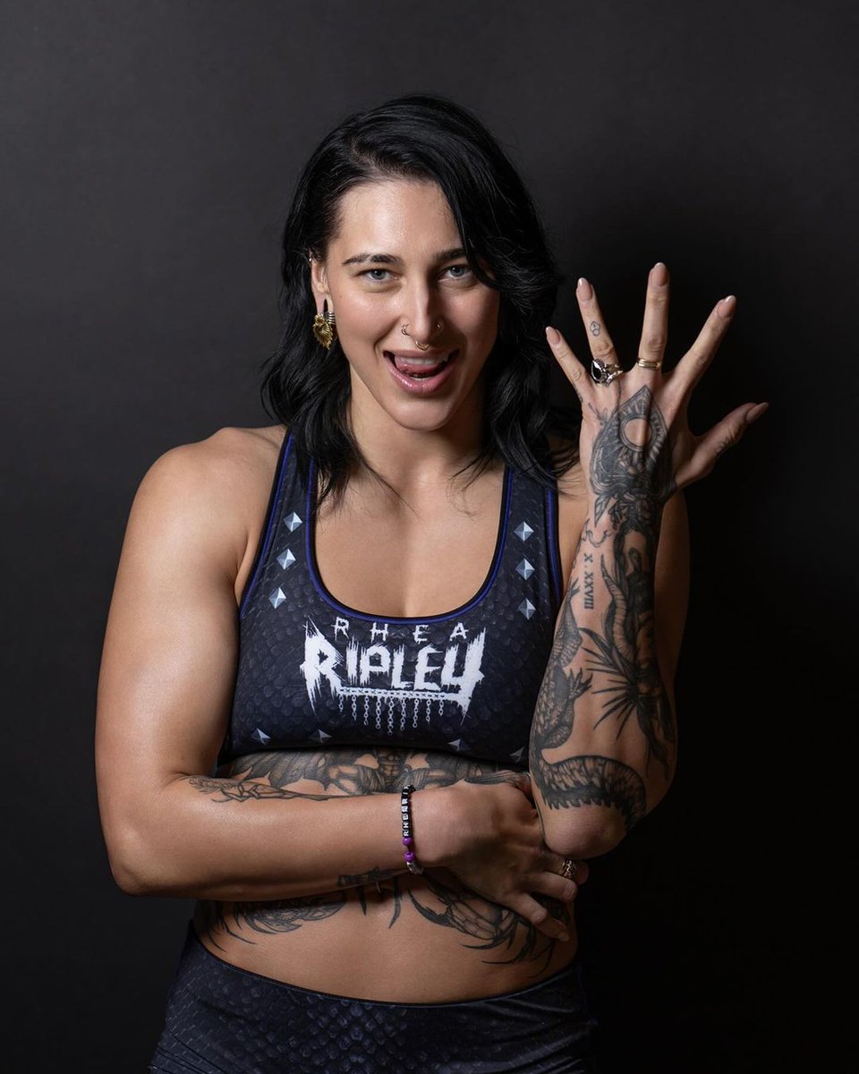 AGlamorousEgo's tweet image. Power defines Greatness! 😏

Bow down to my Brutality. 😈😈😈