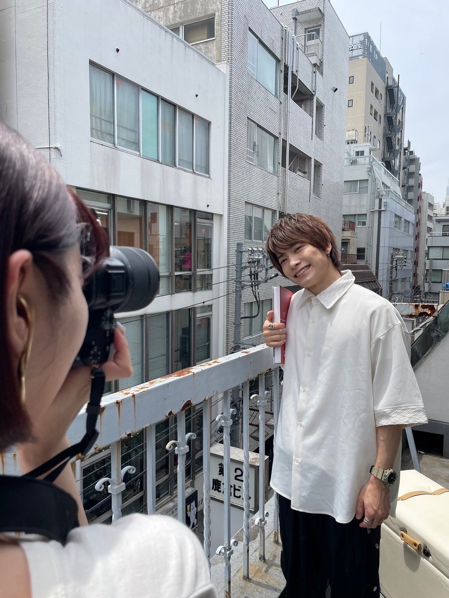 boysfile_jp's tweet photo. 【フォロー＆RP企画】 
『BOYS FILE Vol.17 LIFE』 発売中！🗽✨

本日は #B2takes の #OZAWAREN さんです！

(@boysfile_jp)と(@occult_box)を 
フォロー&amp;このポストをRPしたら応募完了！ 
※発送は10月末以降

■応募期間は2024年10月20日23:59迄■
ぜひGETしてね！
#BOYSFILE https://t.co/5Q3BGn9sEn