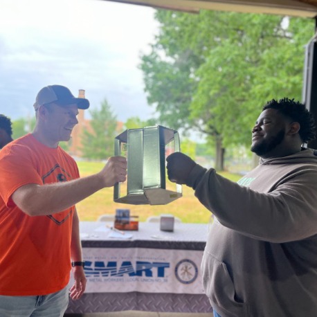 R3DevESL's tweet image. We recently took our students to the incredible "Yeah I Built That!" community event, designed to connect youth with the industry interactively and engagingly. 

#R3Development #YeahIBuiltThat #CommunityEngagement #YouthEmpowerment #HandsOnLearning
