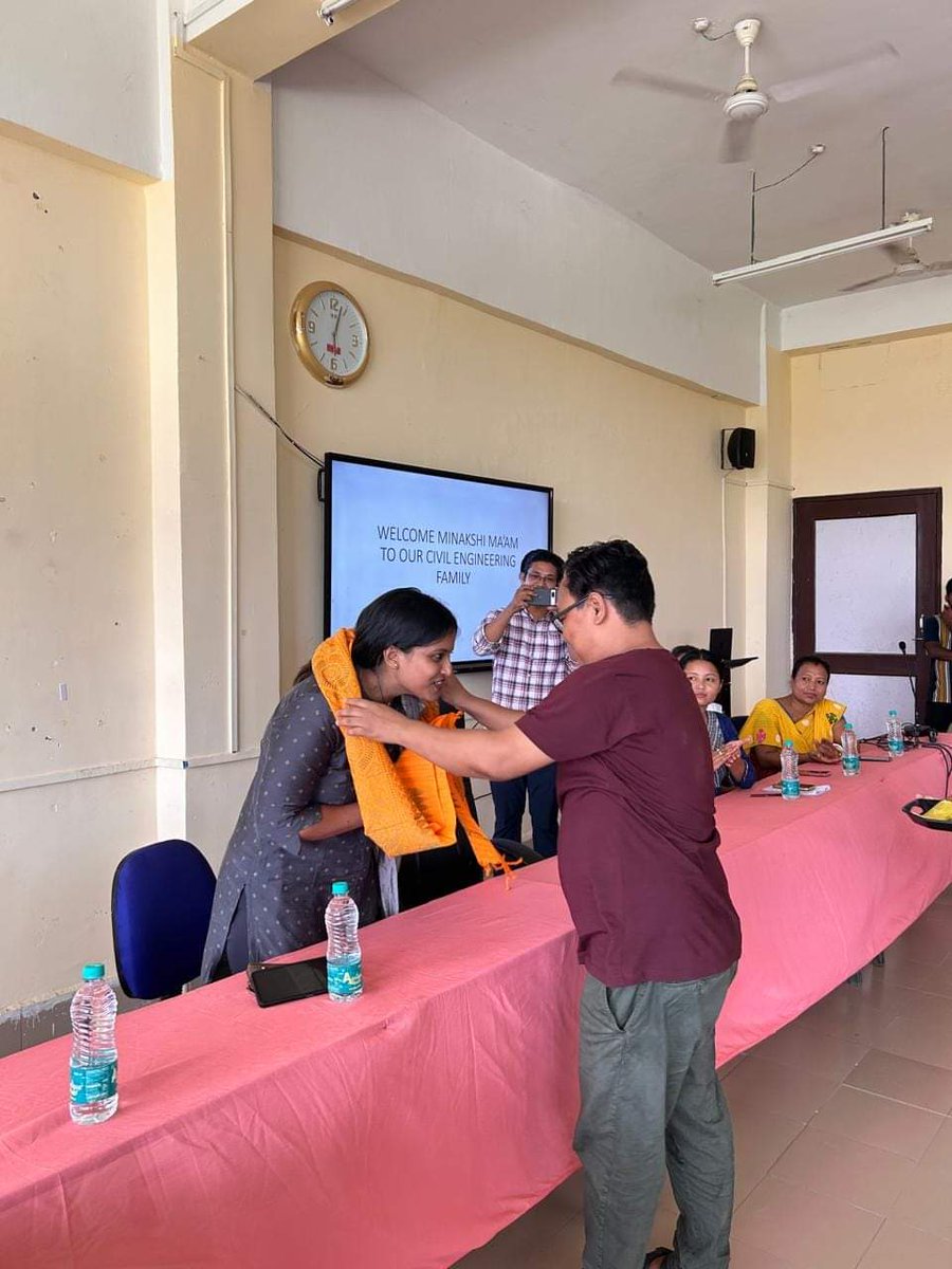 CESAC_'s tweet photo. We were pleased to welcome our another new Professor Ms. Minakshi Kumari to our civil engg department on 19th August 

Ma'am is trained in  Geotechnical &amp; Agri Engineers, her vast experience will bring alot of critical thinking &amp; her's presence shall fulfill our dept environment https://t.co/tzilJY4bD6