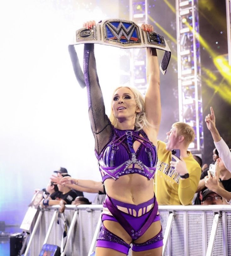 DivasDesiresX's tweet photo. Hi im Eliana but i go by Elly or Elaine
Im new too the iwc im looking for mutuals ! here are some of my favs :)
Dakota Kai 
Chelsea Green
Maxxine Dupri
Ashley Massaro
Ash by Elegance
Giselle shaw
Tiffany Stratton
Naomi
Mercedes Monè
Liv Morgan
Saraya
Mariah May
Charlotte Flair https://t.co/R9z9BaBMMz