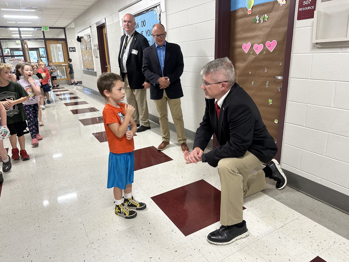 Livingston Schools tweet media