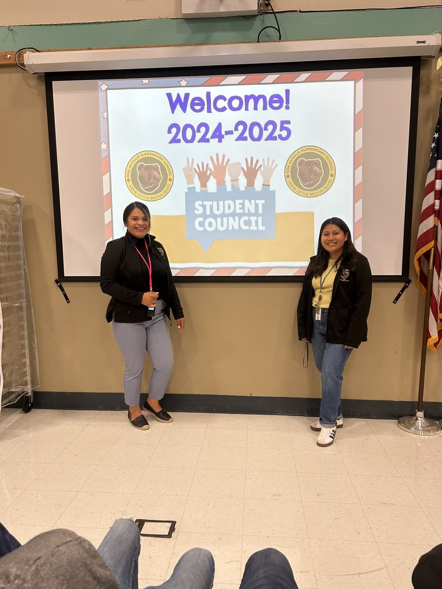 AracelyZavala19's tweet photo. Such a great Student Council Assembly ๐๐ปWe are preparing your GUSD Collaborative Communicators to actively express ideas ๐ก We have Oak Scholars ready to take the challenge and be inspiring leaders! #YesYouCan #AmplifyingStudentVoice #CollaborativeCommunicators @zjgalvan https://t.co/CPY2zijnwT