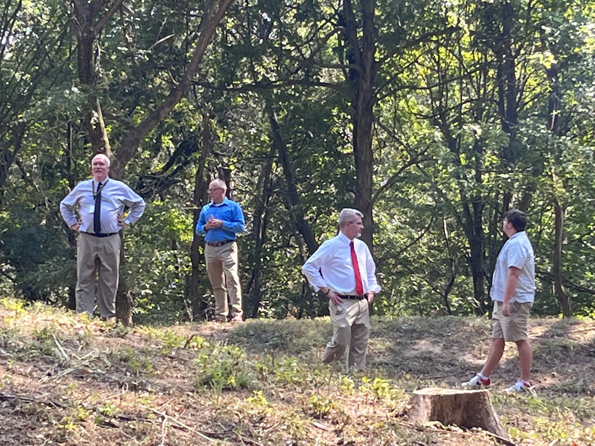 Livingston Schools tweet media