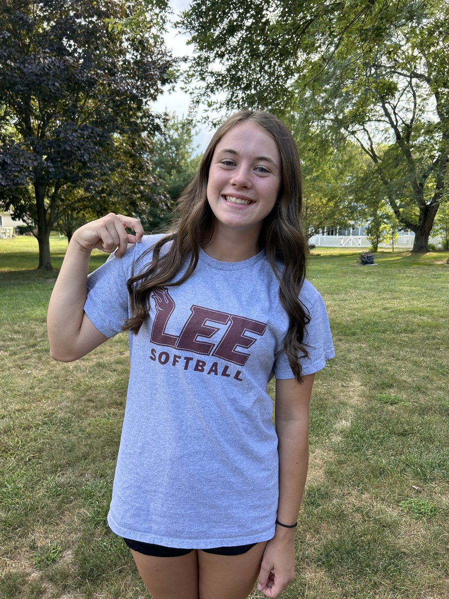 addi_emmerson's tweet photo. Ignite the Flame!! 🔥 @LeeUSoftball @DreamsIndy @MillerSoftball @GSP_Hitting @IndyDreamsSoft1 @Em_Russell https://t.co/Iq2hW7dSlH