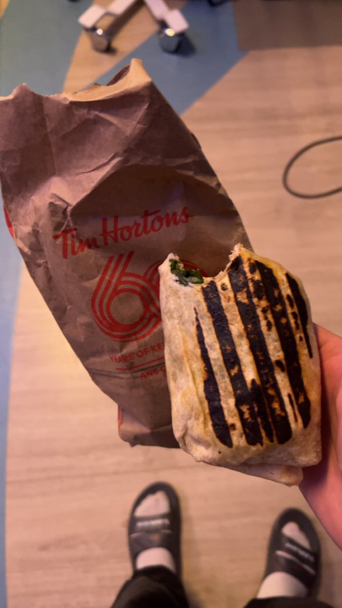 SimpleSpoon's tweet photo. @TimHortons 

What is this????? 

Lock in. https://t.co/RZW3q5VF8w