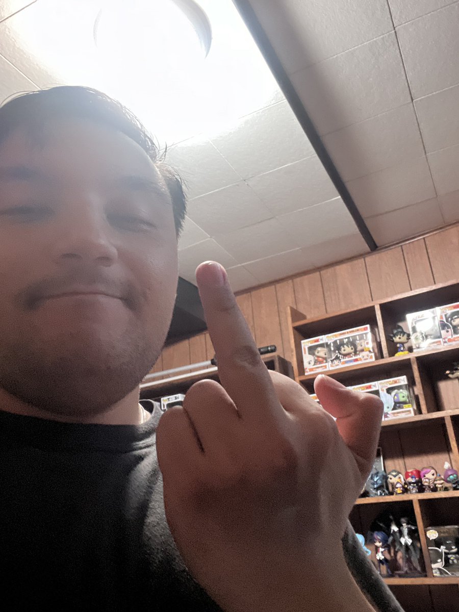 redxr98's tweet photo. Going live in a few minutes with Boss Lady Gremlin of @Kazo_Team aka @Iceenblue 
Also hoping that @TheDeviousK carries so i can yap with chat 🫡 https://t.co/jfAeGsSlq6