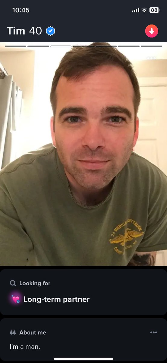 Nuts4Pete's tweet photo. Anyone have this guy as their nurse? I have some serious warning for you… Doesn’t think rape threats are real for starters… 

#TrumpisaDementedWeirdo https://t.co/8XKEzCP32o