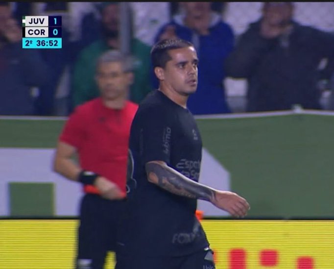 Dh_ng28's tweet photo. @radiocraqueneto @10neto Fagner mais uma vez ileso né, quantos técnicos esse homem ainda vai derrubar até 2027? https://t.co/oLRwdQRlcK
