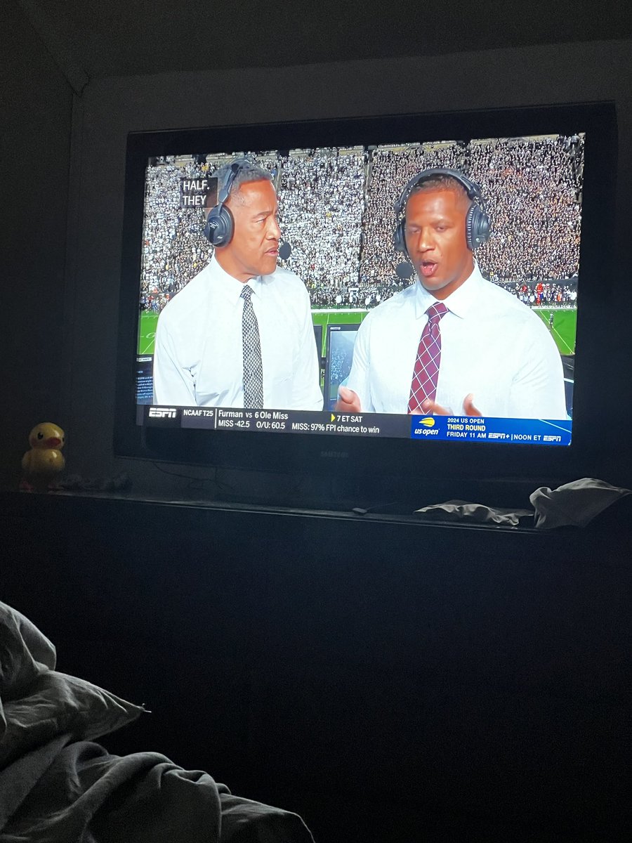 LovesIsland's tweet photo. Why aren’t we talking about this Father Son duo calling the @CUBuffsFootball @NDSUathletics game tho 🔥🔥 @MarkJonesESPN @RoddyJones20  @espn @NCAAFootball https://t.co/yeJOst37k5