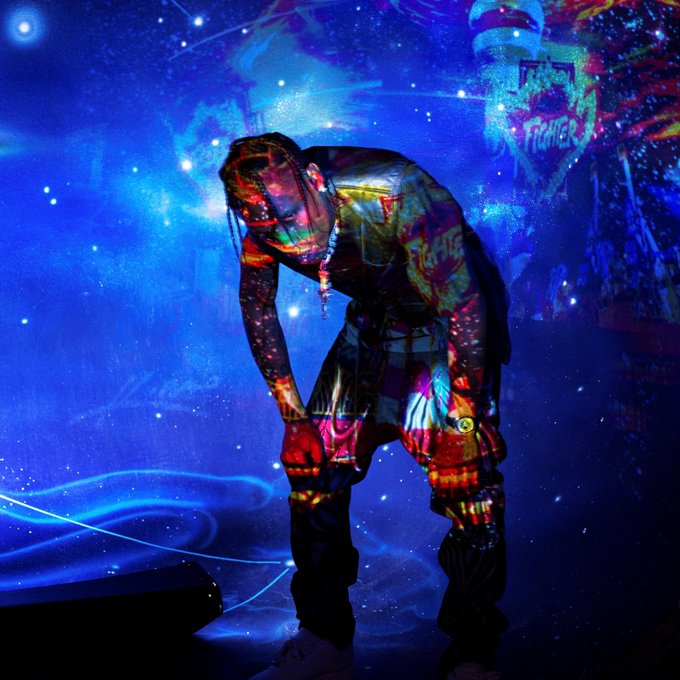 chartdata's tweet photo. Travis Scott's 'ASTROWORLD' becomes the first male hip-hop album in history to have all of its songs certified @RIAA Platinum or higher (@trvisXX). https://t.co/cn38Y5X3Ht