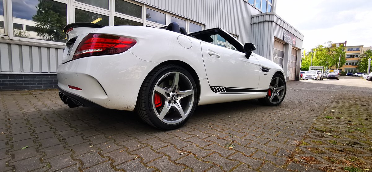 hakantaskoyantc's tweet photo. #mercedes #slk #mercedesslk #amg #amgumbau #badykitumbau #amgdesign  #carwrapping #folierung #carstyling #hakantaskoyantc #berlin #cardesigned #cardesign #cardesigner #tuning #tuningcar #farbenoo #scheibentönung #karosserie #instandtsetzung #felgen #felgenreparatur uvm https://t.co/VxuFTRdD5p