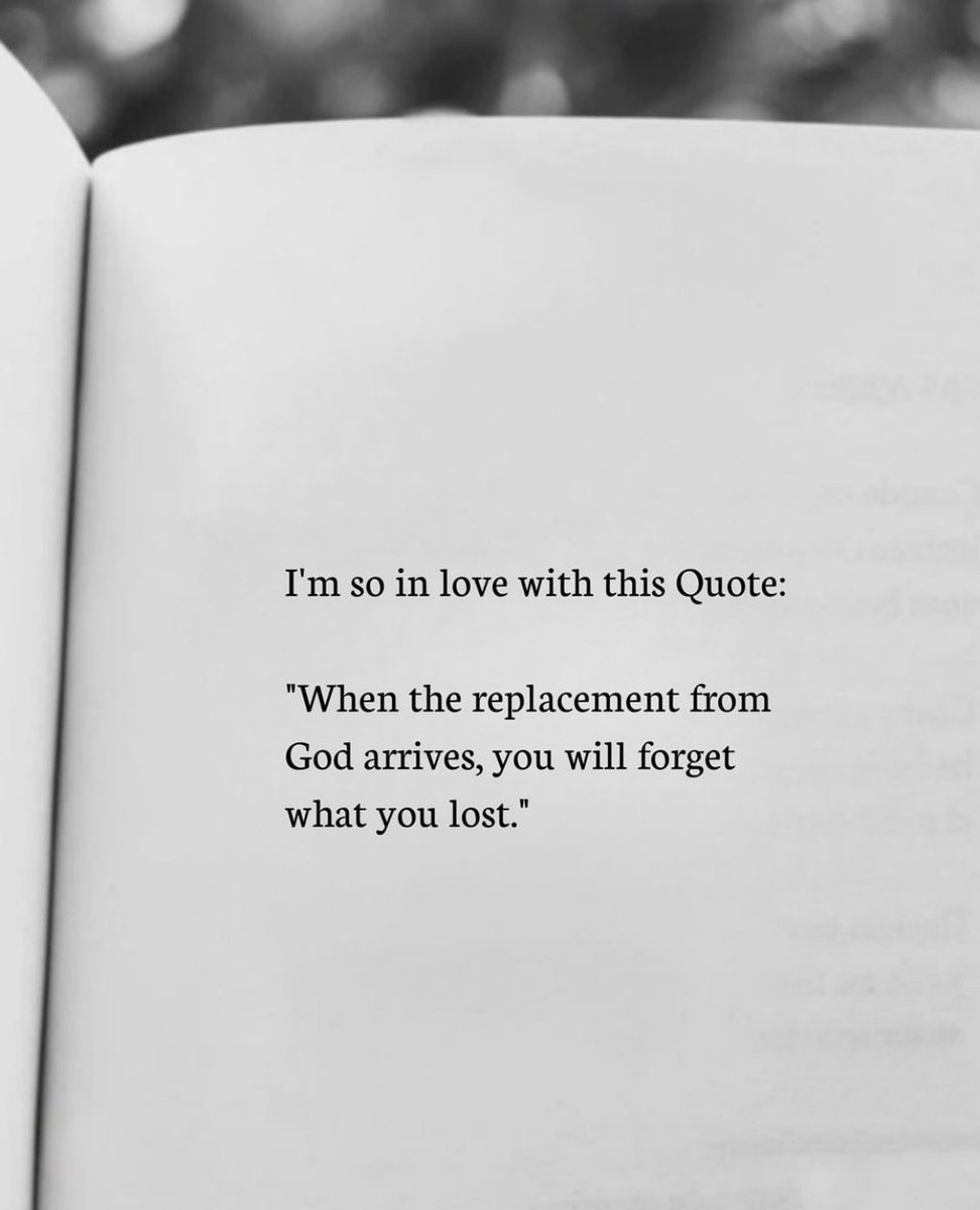 AzizSharif1's tweet photo. This Quote 😊 https://t.co/fM0cKozj4d
