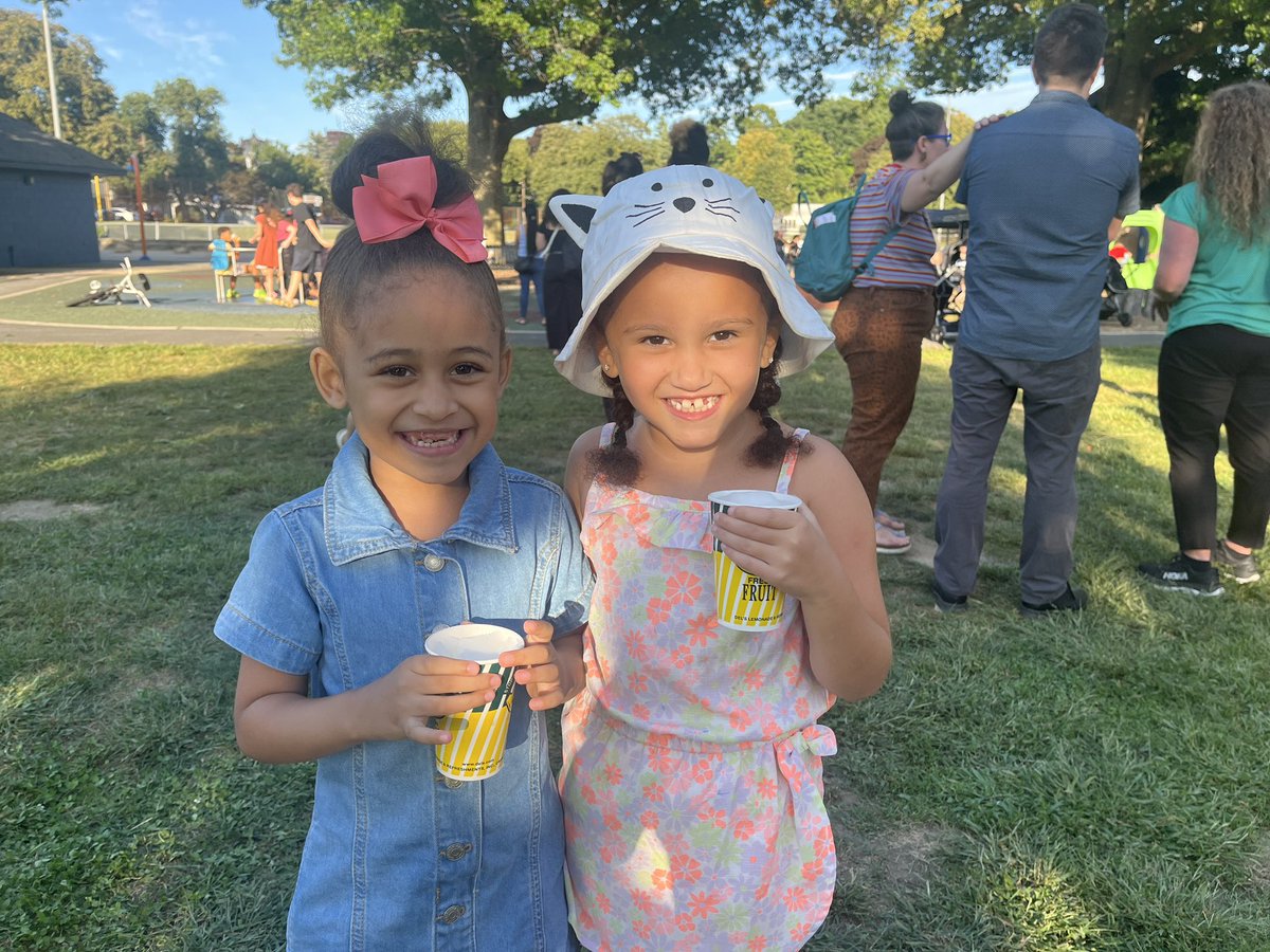 Dmm74's tweet photo. Thanks to all who came out tonight for Robert F. Kennedy Elementary School’s Back to School event! Students loved the free backpacks with school supplies and  enjoyed some Del’s lemonade 🍋. Kennedy is ready for another successful school year! 
 @pvdschools @ElementaryZone https://t.co/LCSMu7FJ63