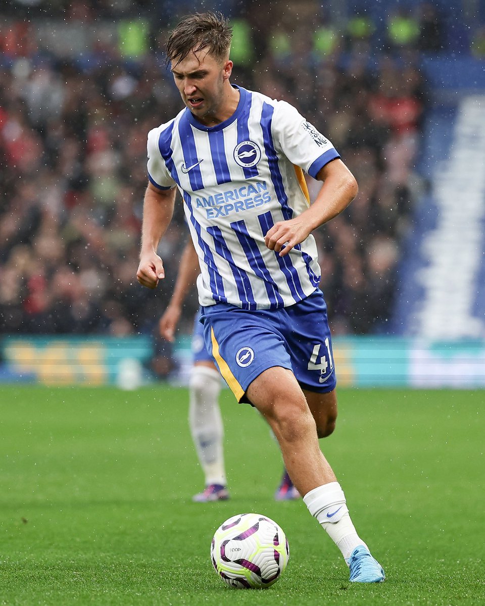 BHAFC_Academy's tweet photo. From academy graduate to @england MU21 squad call up. Congratulations, @JackHinsh! 😁🏴󠁧󠁢󠁥󠁮󠁧󠁿 https://t.co/rpp4v7yU08