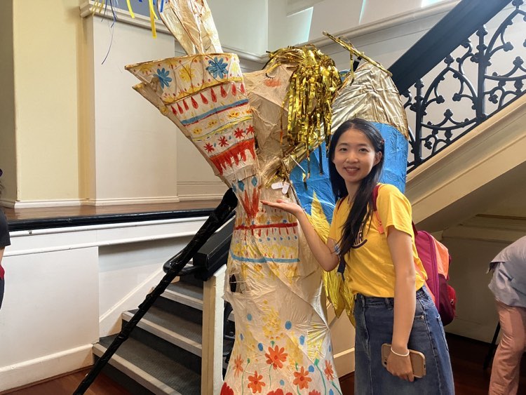 Huge thanks to our Carnival Artist Intern, Poyao Liang, for creating work for <a href="/HatFair/">Hat Fair</a> this summer and working with groups across Winchester 🥰
She's been great!
Read more about her here - voicemag.uk/interview/1403…
