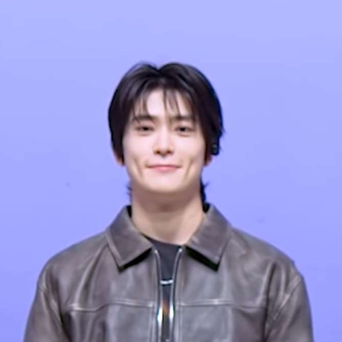 lilpwnjh's tweet photo. น่ารักมากกกกㅠㅠ ดูทำหน้า ดูยิ้มโชว์จุ้บนางฟ้าทั้งสองข้าง https://t.co/LYKX5FRMqE
