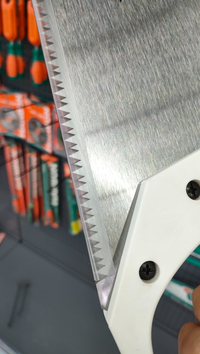 EthanCui03's tweet photo. Cutting tools: High-end two-color handle hand saw.
Welcome inquiry！
🔥One-stop tools station,over 3000+SKU. Ask me for E-catalogue
📲WhatsApp/WeChat/Phone:+8615318583935
💌ethan@hanbangtools.com
#cuttingtools #handsaw #saw #tools #hardwaretool #handtool https://t.co/mZPfEmI5Sq