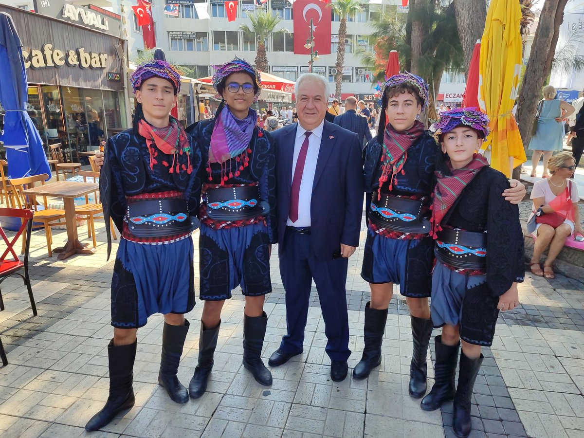 mesuko69's tweet photo. Zeybeklerimizle gurur duyuyorum. https://t.co/FvL0Jms58E