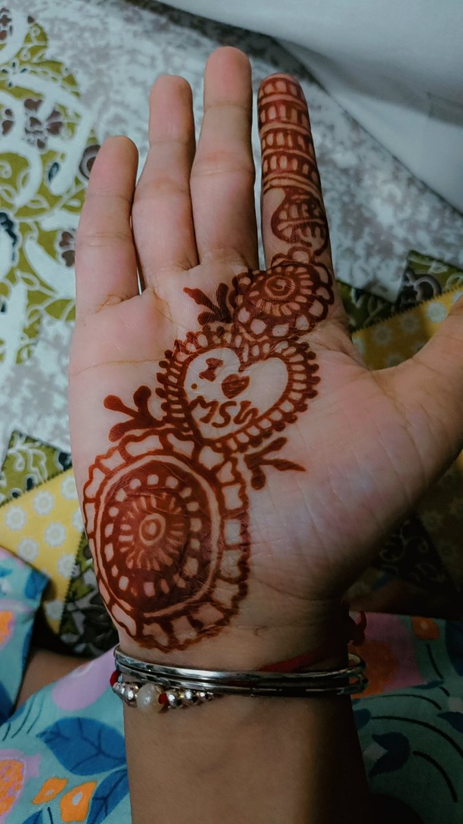 SheenamLilCutie's tweet photo. Preet da rang Guuda krna ji♥️ apki rehmat or pyaar din b din bdh ta hi jayee❤️ kabhi apne se dur na hone dena ji🥺🤲🏻♥️ #MSGLover 🌸 https://t.co/NHLoMOmF1F