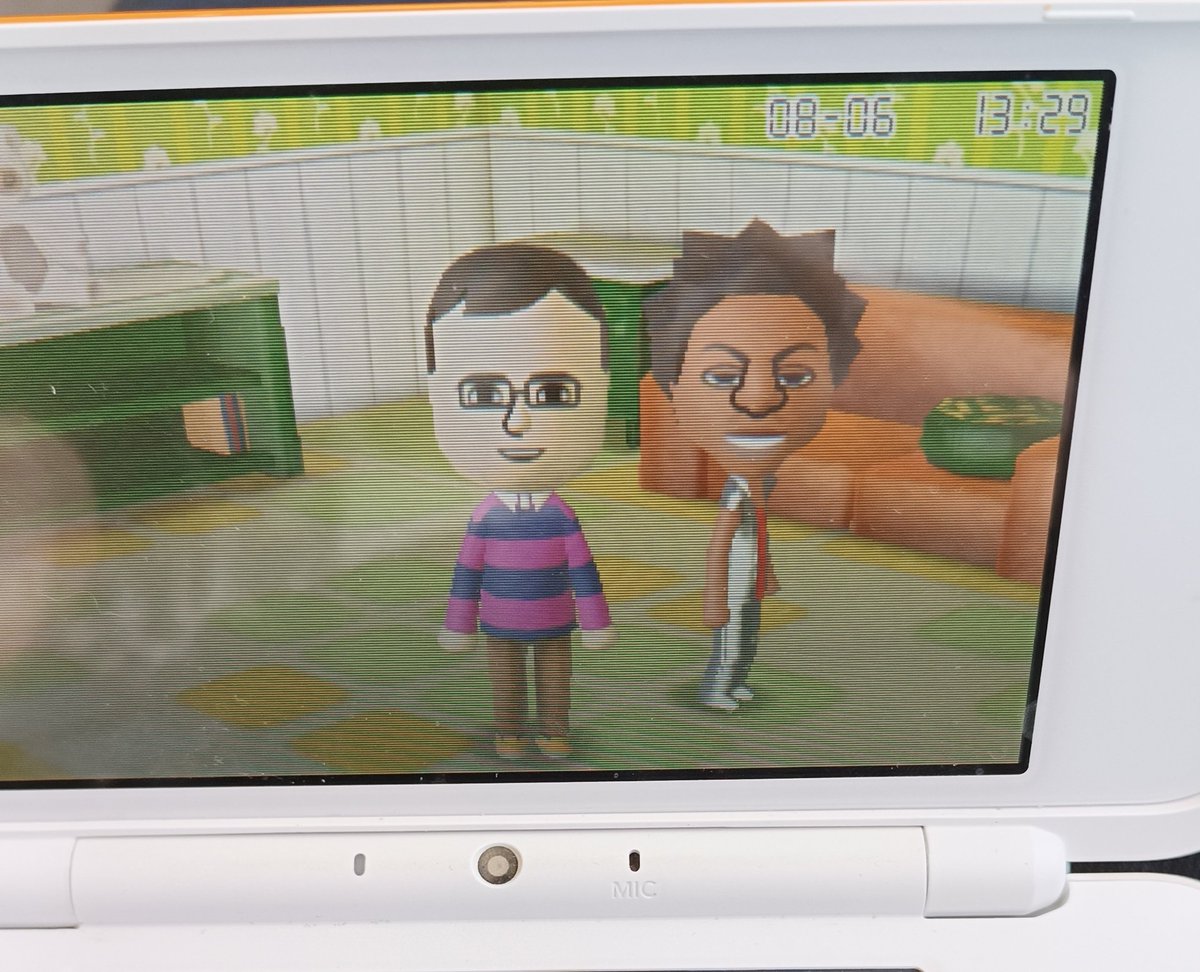 perritocolegaa's tweet image. han venido leo de lqsa y el ishowspeed y se han metido en mi nintendo en casa no damos credito tengo a los crios llorando