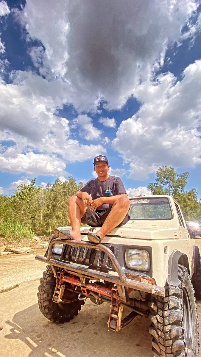 berdamailah pada kisah yang telah usai.