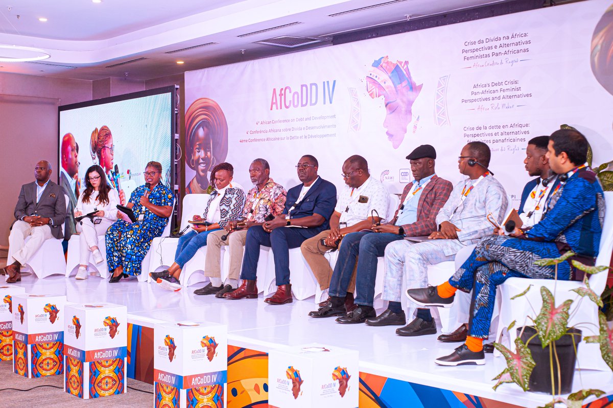 AFRODAD2011's tweet photo. Day 3 of #AfCoDDIV ongoing in Maputo, Mozambique. This morning, we are deliberating on the discussions from the national debt conferences that took place in 11 African countries in the lead up to #AfCoDDIV.
#AfricaRuleMaker #StopTheBleeding https://t.co/2umDWzOPv7