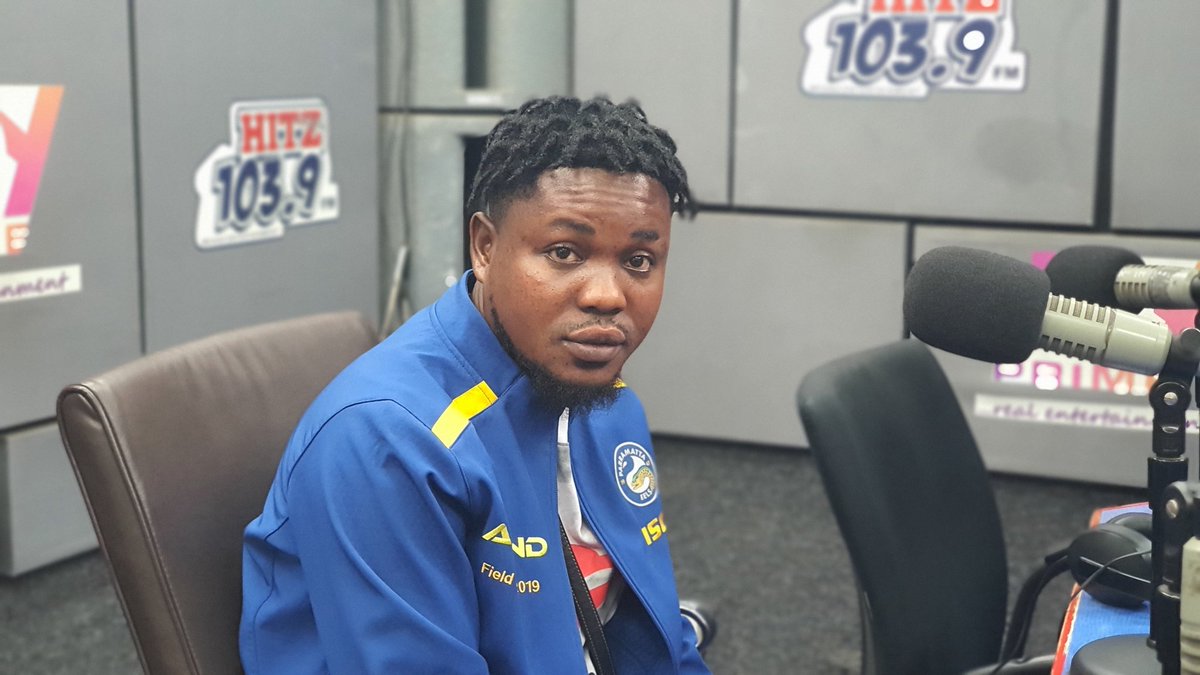 Hitz1039FM's tweet photo. Budding singer and songwriter, Big Dollar, joins us on #DaybreakHitz. https://t.co/r5oFbthjR5