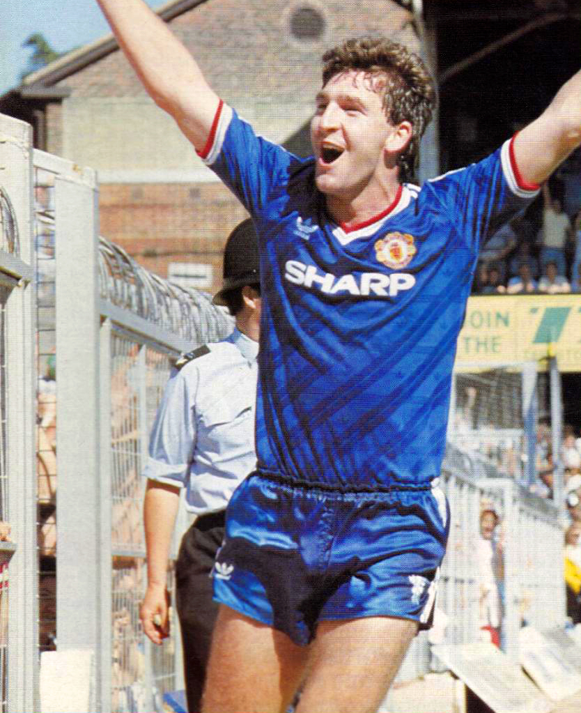One Norman Whiteside tweet media
