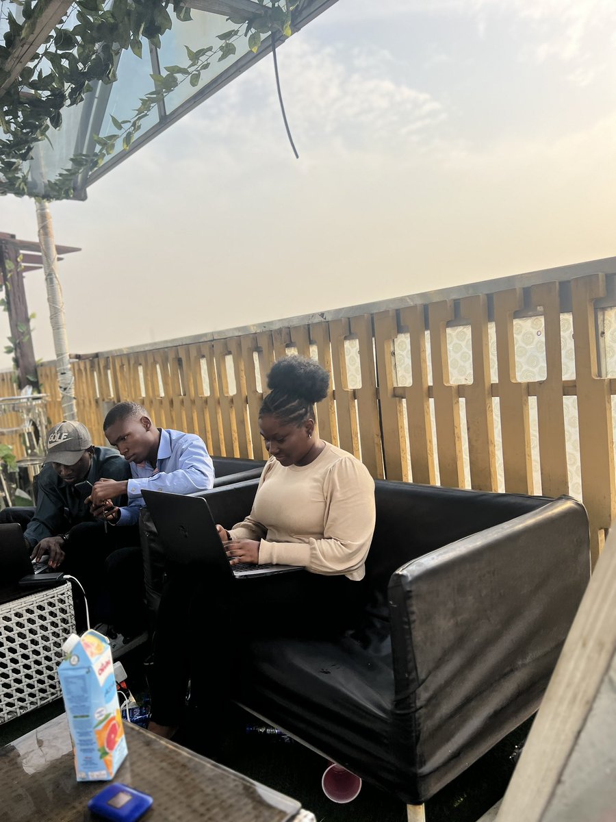 unique1Adams's tweet photo. @AltSchoolAfrica brought us all together we never knew each other from anywhere . My buddies @Abiolayoung29 @Iamdonsalvy @kuwait_magix #Altseason2024 #AltSchoolAfrica #Graduation #Classof2024 #Tinyuka2023 https://t.co/31ubesvofT