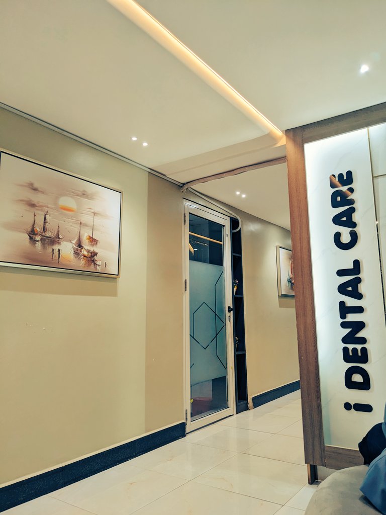 compiler_ug's tweet image. Visited the best in town 🦷 pleased by their services 🤝✅#idental @iDentalCareug